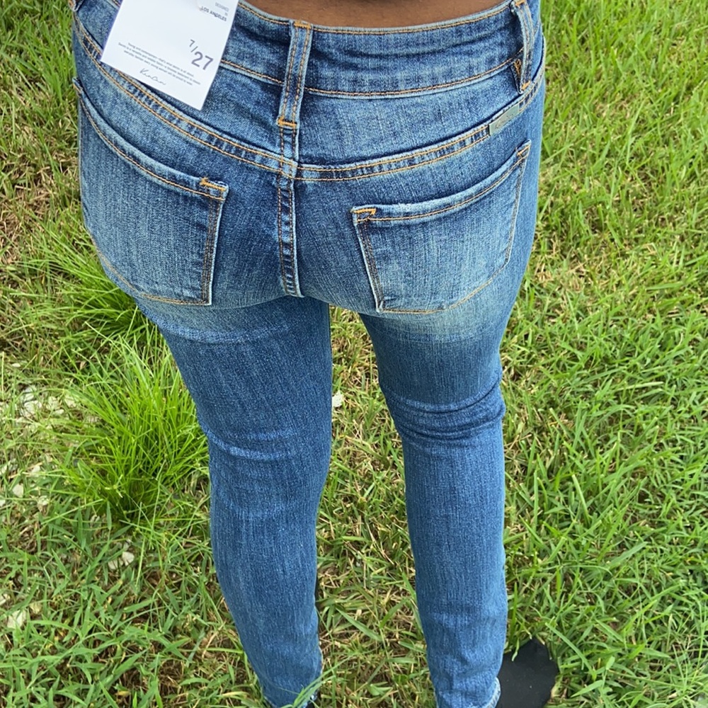 Jeans - Picture 2 of 5